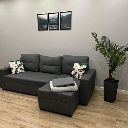 Nowoczesny Apartament Z Przestronna Lazienka Apartman Stalowa Wola Kültér fotó