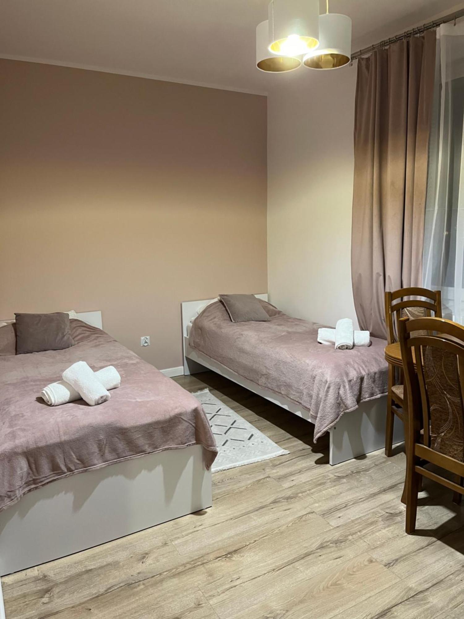 Nowoczesny Apartament Z Przestronna Lazienka Apartman Stalowa Wola Kültér fotó