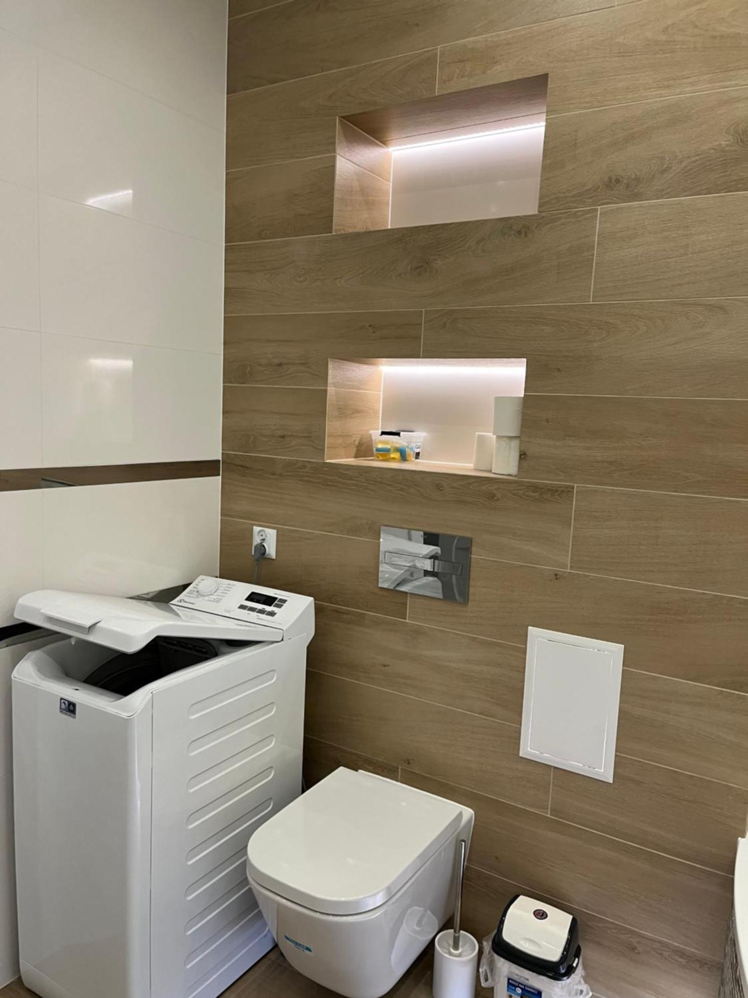 Nowoczesny Apartament Z Przestronna Lazienka Apartman Stalowa Wola Kültér fotó