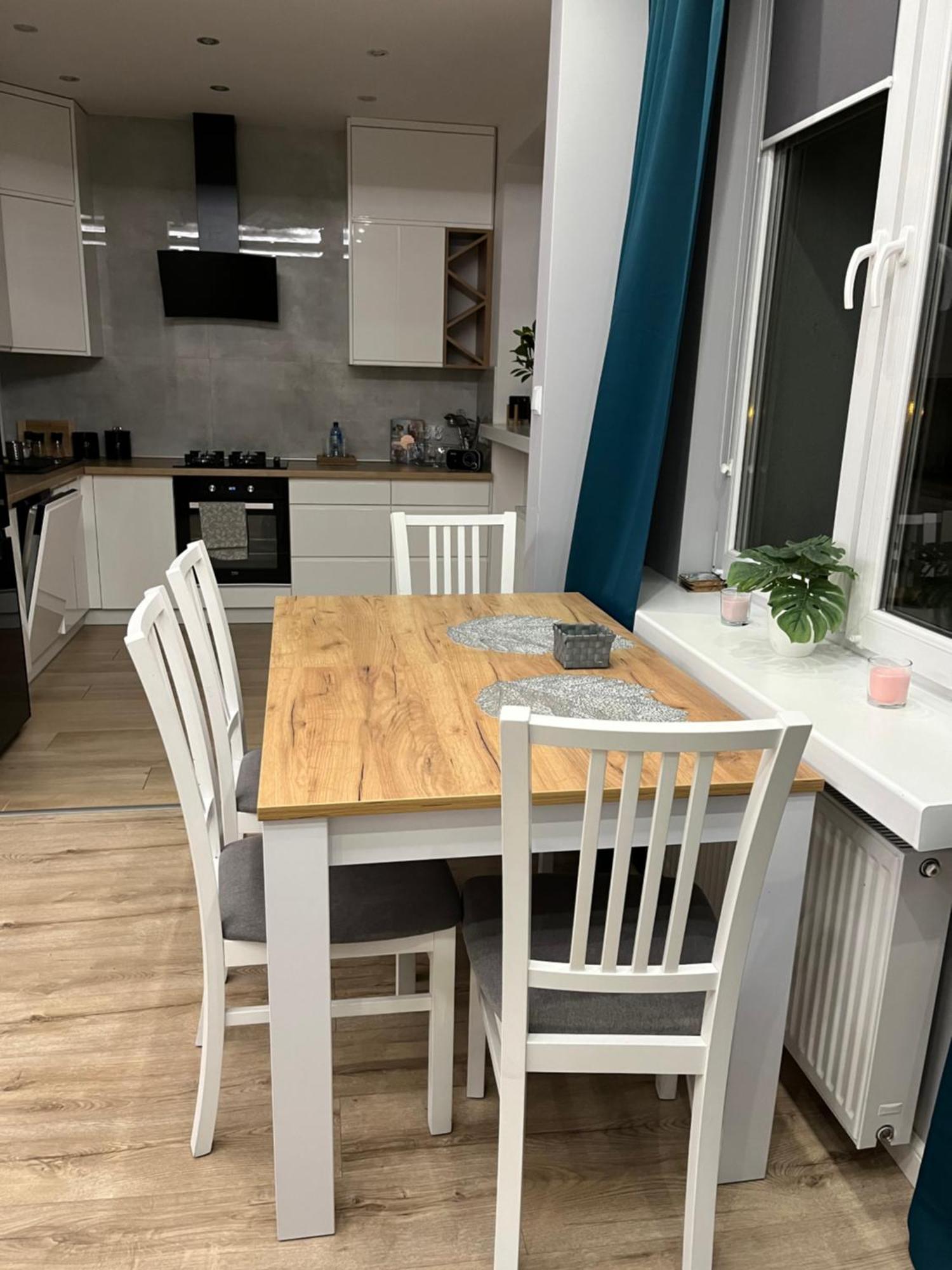 Nowoczesny Apartament Z Przestronna Lazienka Apartman Stalowa Wola Kültér fotó